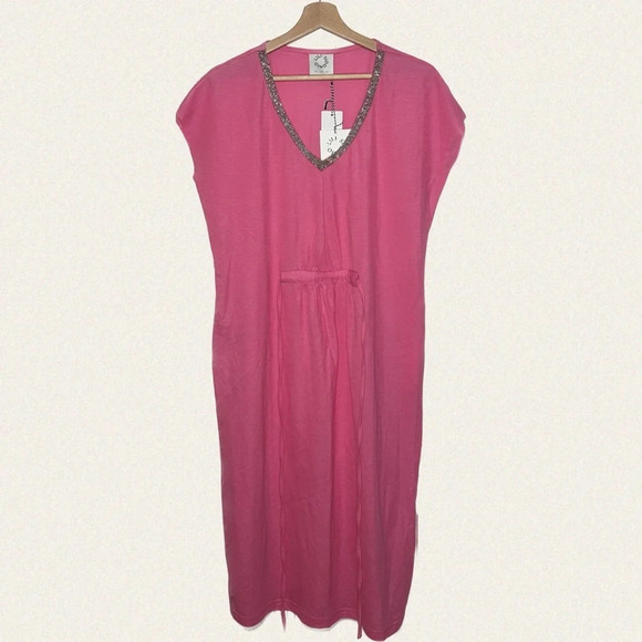 Molly Bracken Dresses & Skirts - Molly Bracken Lili Sidonio Short Sleeve Tunic Dress